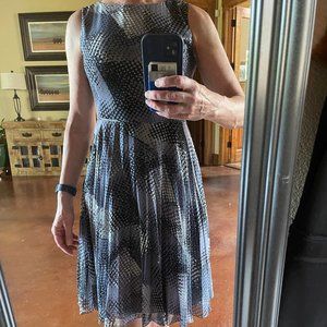 Armani Collezioni size 6 sleeveless midi dress